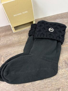 Michael Kors Cable Knit Boot Socks Black MK Logo S/M NIB Cozy Luxe